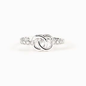 MOTHER & DAUGHTER FOREVER LINKED PAVÉ INTERLOCKING RING