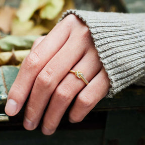 GRANDMOTHER & GRANDDAUGHTER BOND HANDCRAFTED TWO STRAND KNOT RING